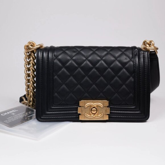Chanel Boy Bag Medium Lamb Skin Quilted Black Flap  Authentic Pre-Owned - Picture 2 of 7